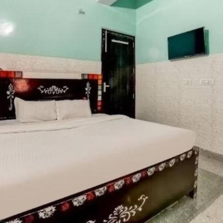 Tarun Guest House Palwal Extérieur photo