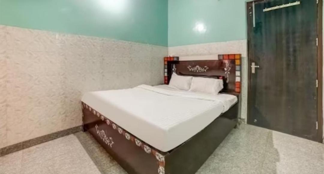 Tarun Guest House Palwal Extérieur photo